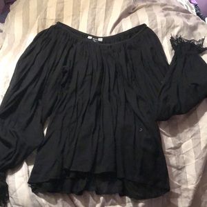 Moresca gauze black shirt with lace cuffs